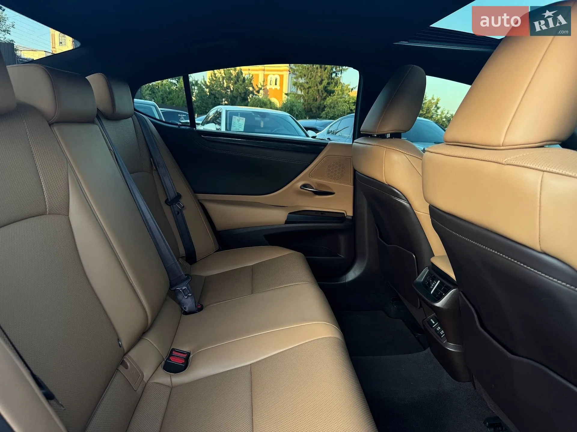 2019 Lexus ES - мініатюра 30