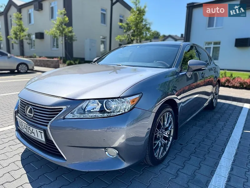 Lexus ES 2015