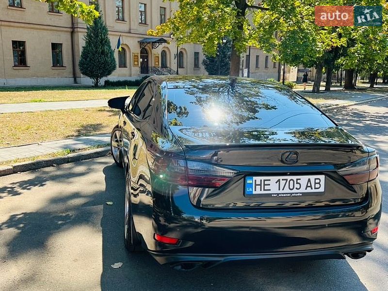 Седан Lexus ES 2017 в Николаеве