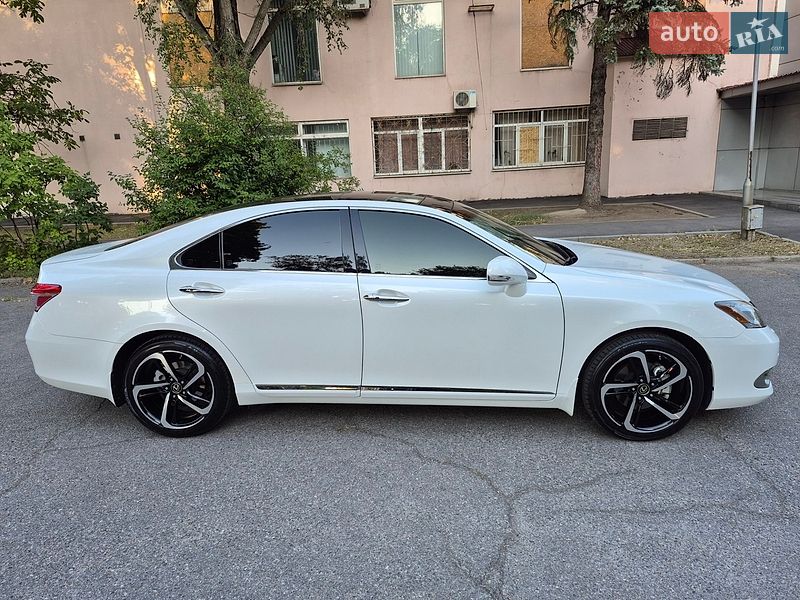 Седан Lexus ES 2011 в Запорожье