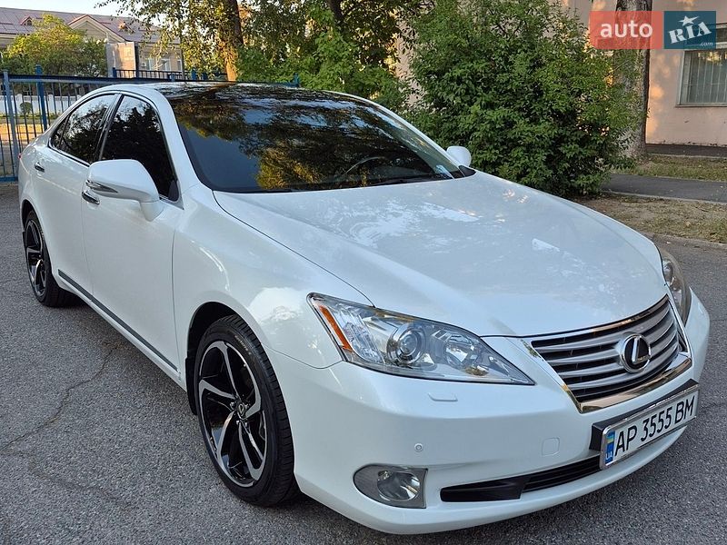 Седан Lexus ES 2011 в Запоріжжі