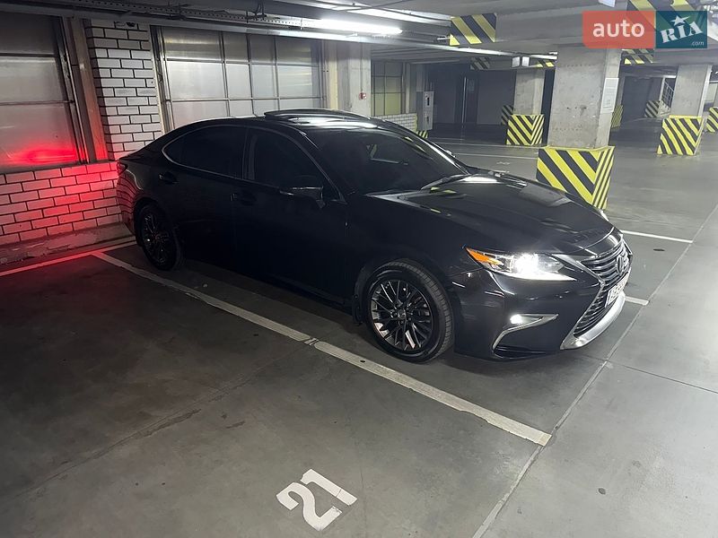 Седан Lexus ES 2017 в Днепре