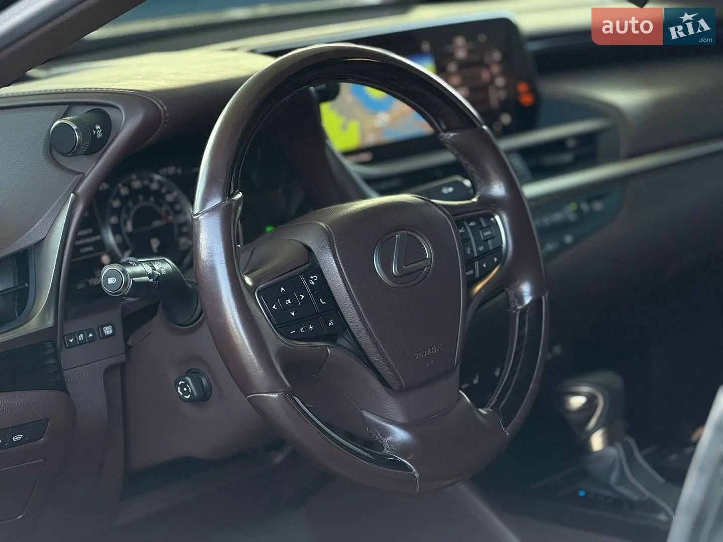 2019 Lexus ES - мініатюра 9