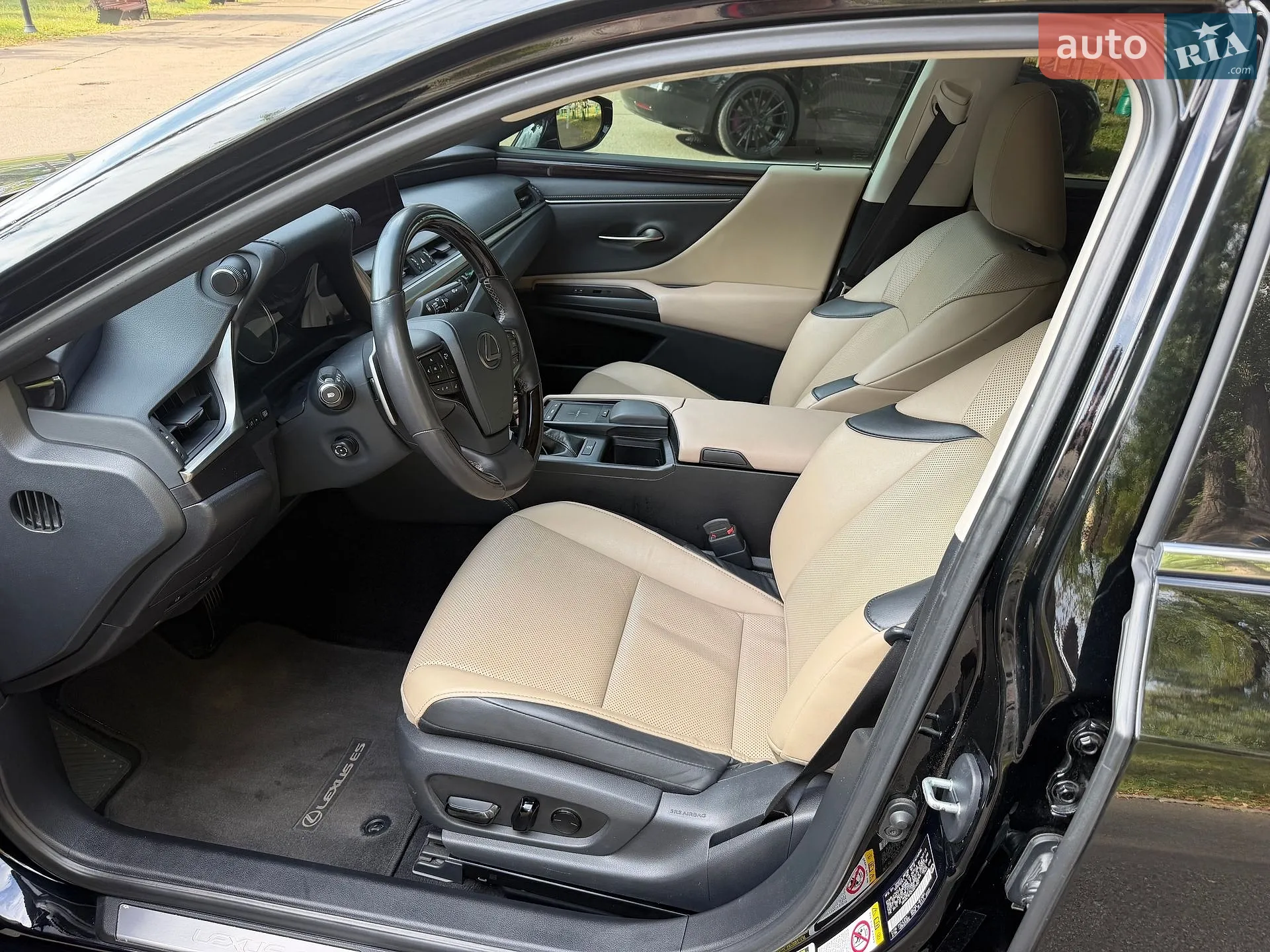 2018 Lexus ES - мініатюра 21