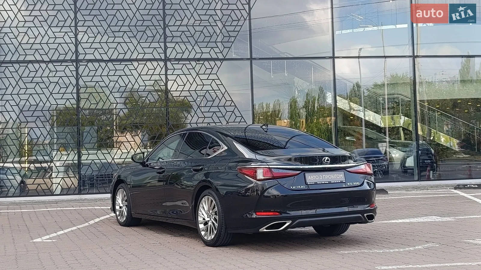 2019 Lexus ES - мініатюра 2