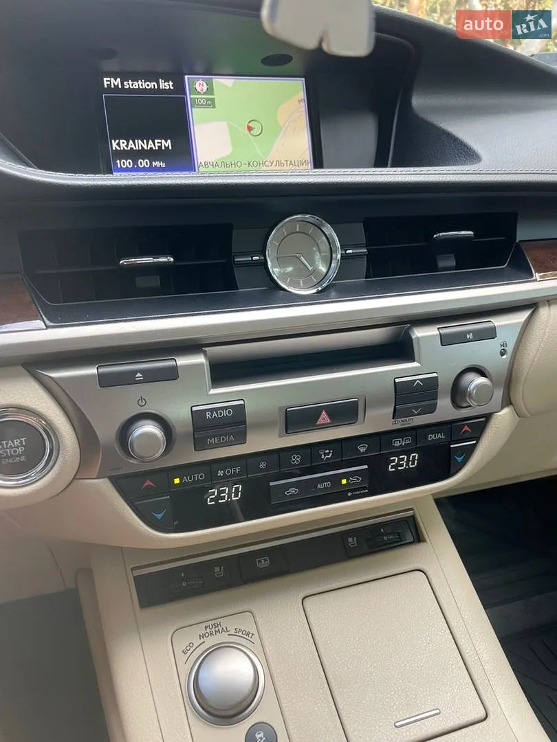 2014 Lexus ES - мініатюра 28