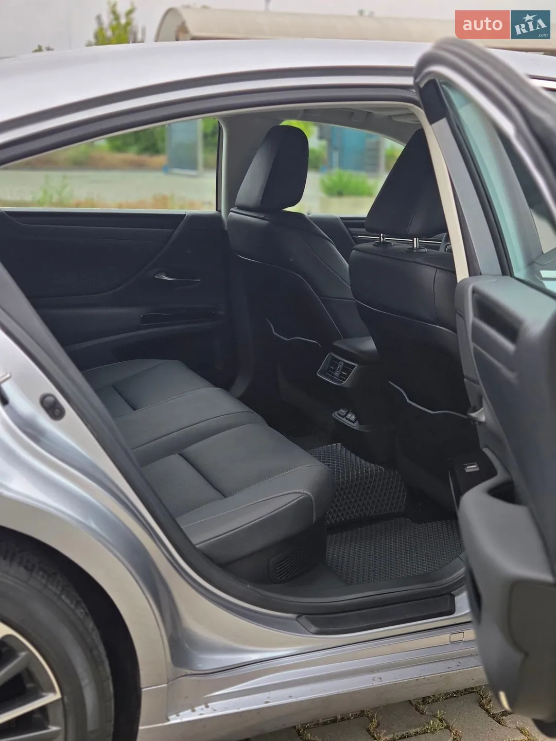 2022 Lexus ES - мініатюра 10