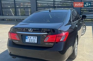 Седан Lexus ES 2008 в Киеве