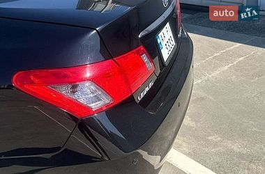 Седан Lexus ES 2008 в Киеве