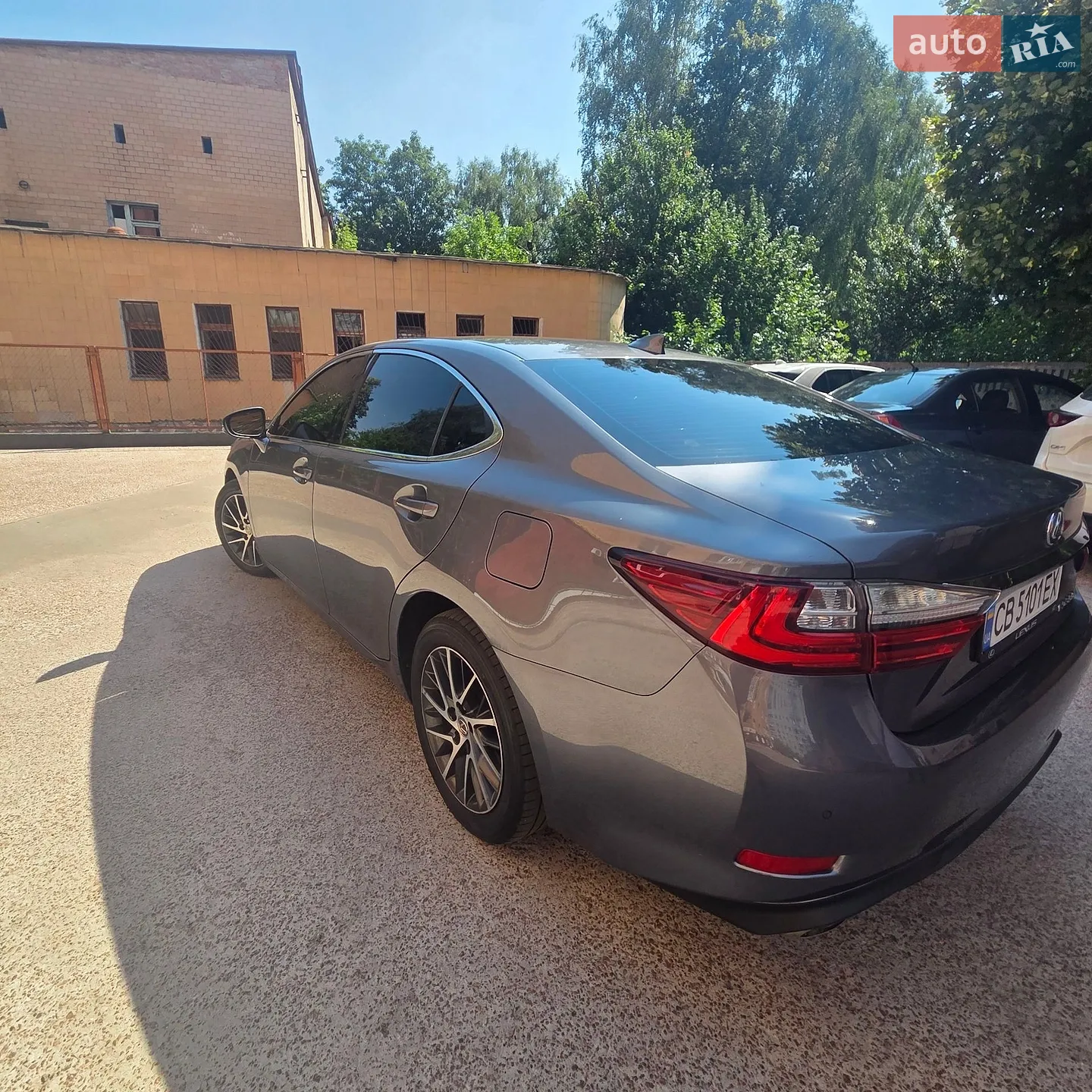 2017 Lexus ES - мініатюра 8