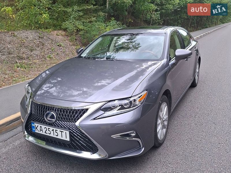 Седан Lexus ES 2014 в Киеве