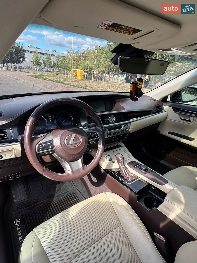 2016 Lexus ES - мініатюра 10