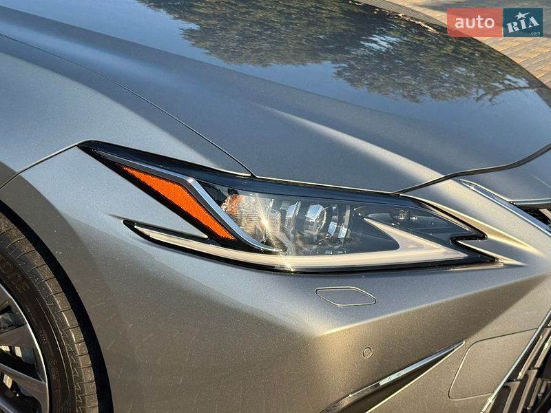 Седан Lexus ES 2023 в Вінниці фото 15 Седан Lexus ES 2023 в Вінниці