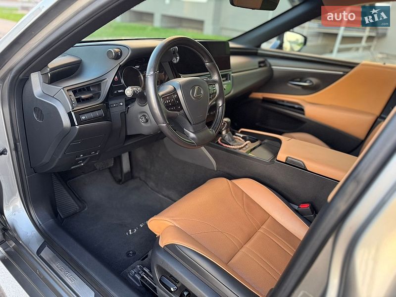 Седан Lexus ES 2023 в Вінниці фото 50 Седан Lexus ES 2023 в Вінниці
