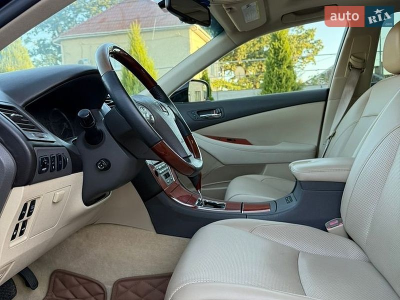Седан Lexus ES 2007 в Ізмаїлі