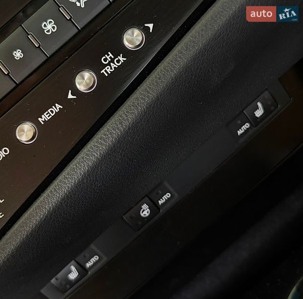 Седан Lexus ES 2023 в Дніпрі фото 27 Седан Lexus ES 2023 в Дніпрі