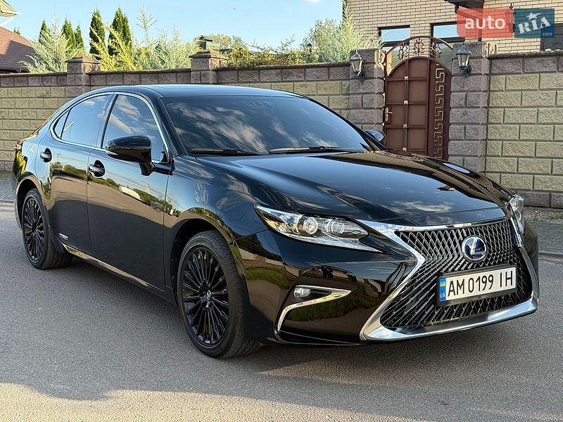 Седан Lexus ES 2013 в Житомирі