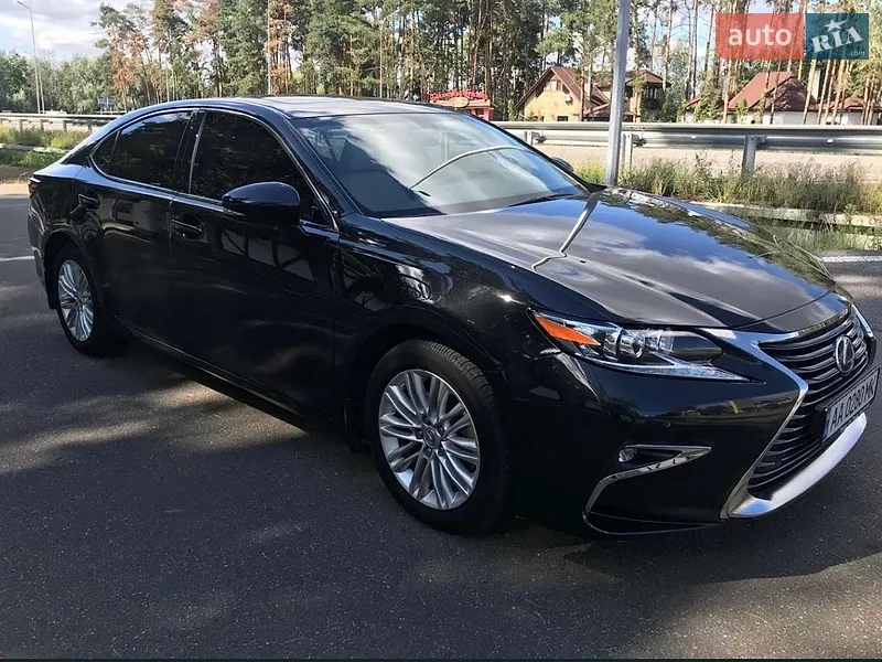 Lexus ES 2017