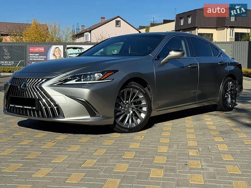 Lexus ES 2023