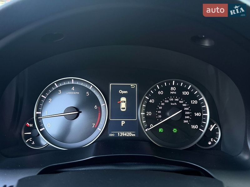 Седан Lexus ES 2016 в Ніжині