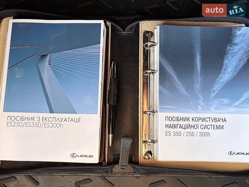 Седан Lexus ES 2014 в Киеве
