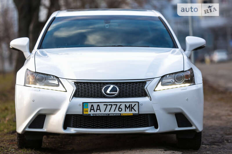 Седан Lexus GS 2012 в Киеве