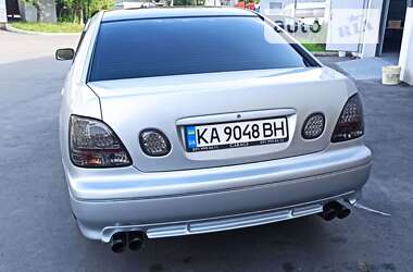 Седан Lexus GS 2000 в Киеве