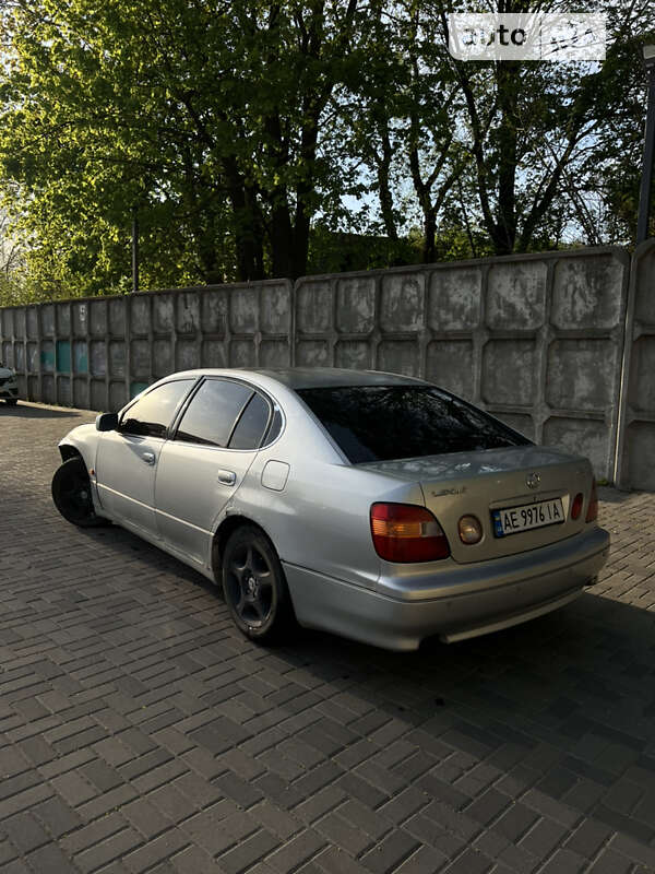 Седан Lexus GS 1998 в Дніпрі