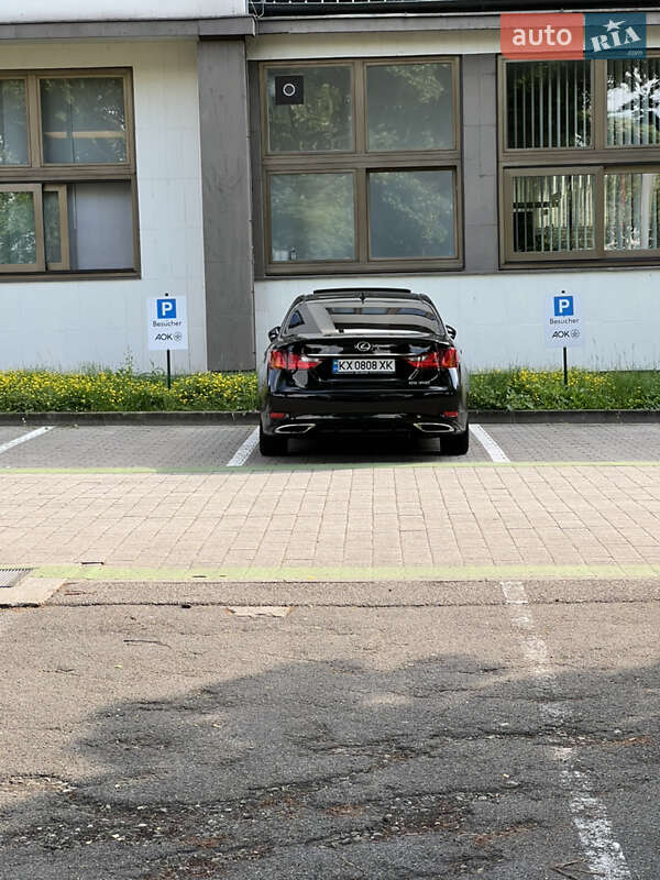 Седан Lexus GS 2015 в Харкові