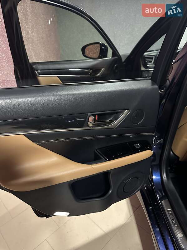 Седан Lexus GS 2015 в Івано-Франківську
