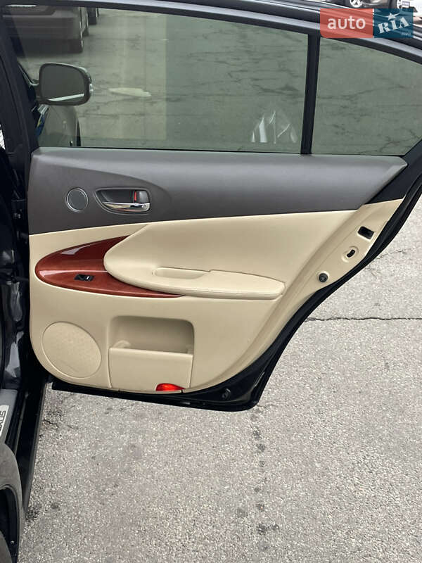 Седан Lexus GS 2008 в Киеве