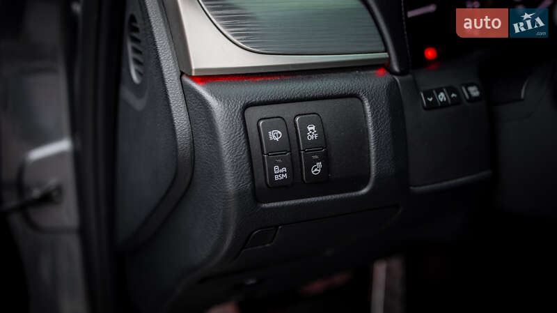 Седан Lexus GS 2012 в Черновцах