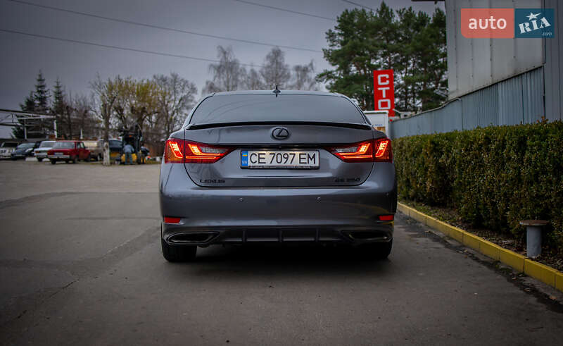 Седан Lexus GS 2012 в Черновцах