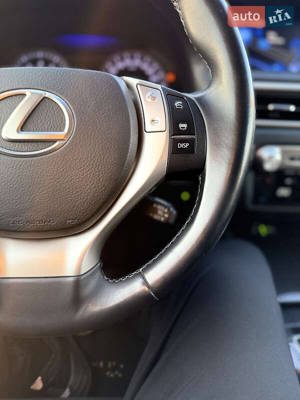 Седан Lexus GS 2014 в Львові