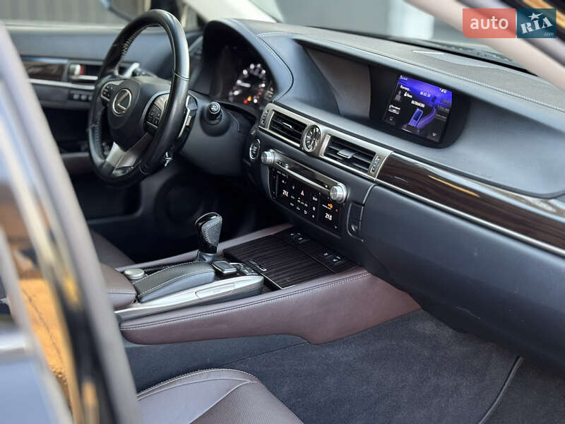 Седан Lexus GS 2017 в Києві