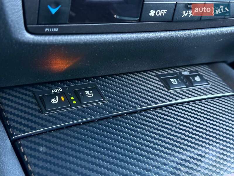 Седан Lexus GS 2015 в Киеве