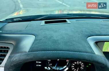 Седан Lexus GS 2015 в 