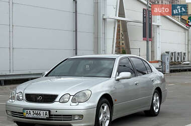 Седан Lexus GS 2000 в Киеве