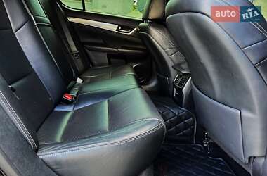 Седан Lexus GS 2015 в 