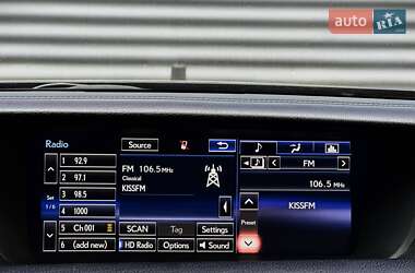 Седан Lexus GS 2015 в 