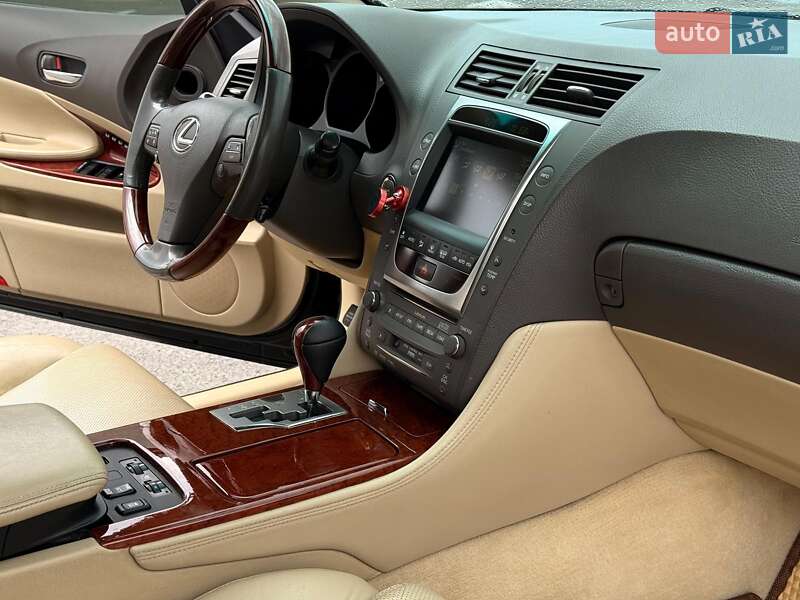 Седан Lexus GS 2008 в Львові