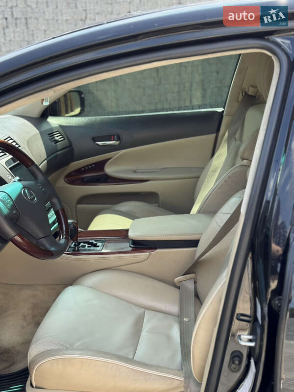Седан Lexus GS 2006 в Луцке
