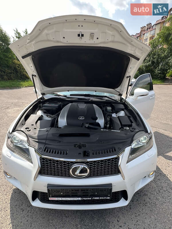 Седан Lexus GS 2013 в Львове