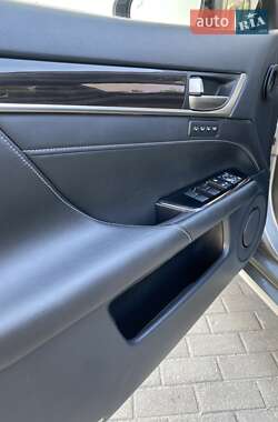 Седан Lexus GS 2015 в 