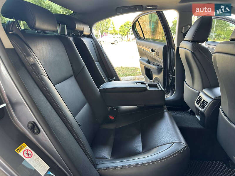 Седан Lexus GS 2014 в Днепре