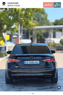 Седан Lexus GS 2015 в 