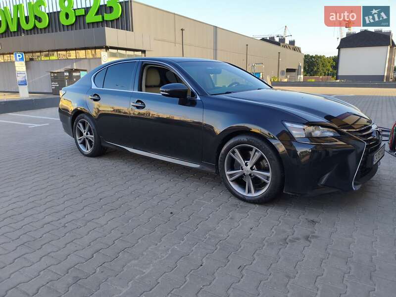 Седан Lexus GS 2017 в Киеве