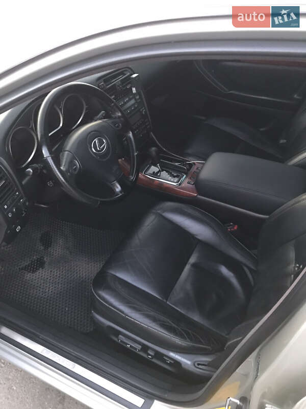 Седан Lexus GS 2002 в Ізмаїлі