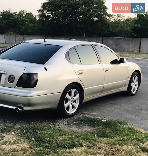 Седан Lexus GS 2002 в Ізмаїлі