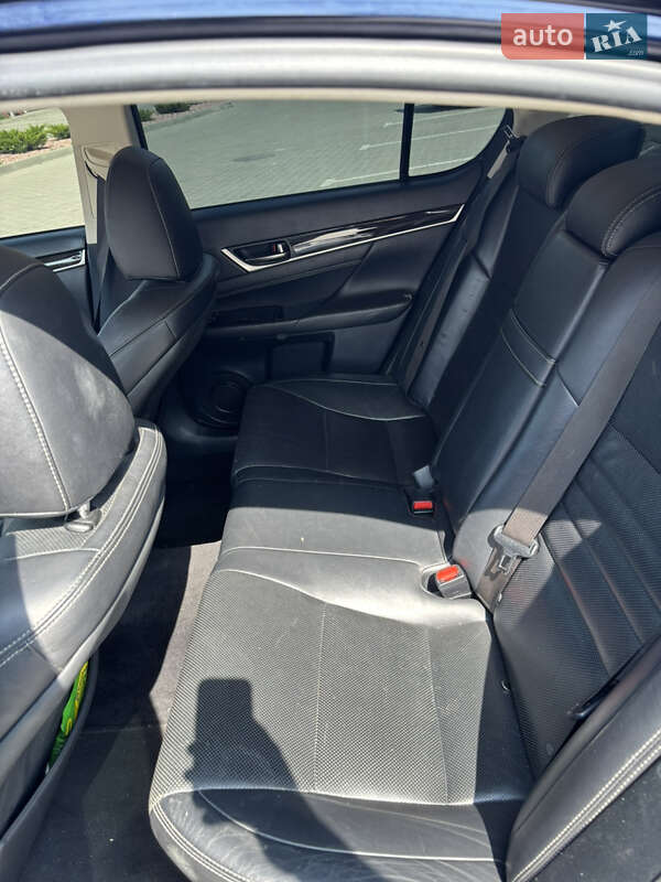 Седан Lexus GS 2017 в Львове фото 7 Седан Lexus GS 2017 в Львове